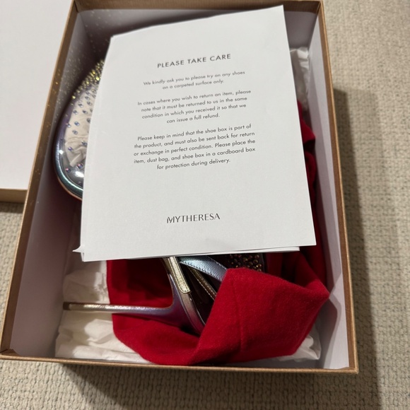 Christian Louboutin Spikaqueen Iridescent BNIB Size 11 - Picture 8 of 17